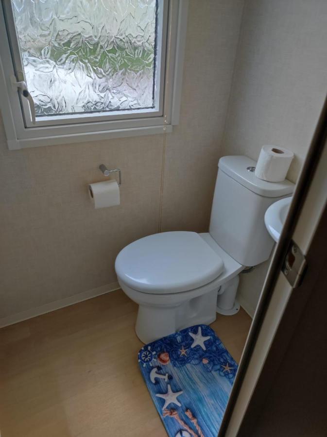 Swift Johnson Hotel Parkeston Екстериор снимка