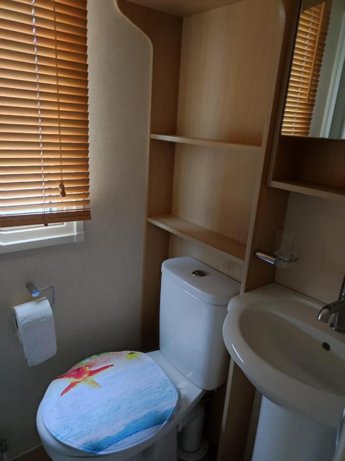 Swift Johnson Hotel Parkeston Екстериор снимка